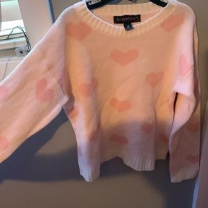 Derek heart sweater (unworn) it’s a little girl size 14 small and yea